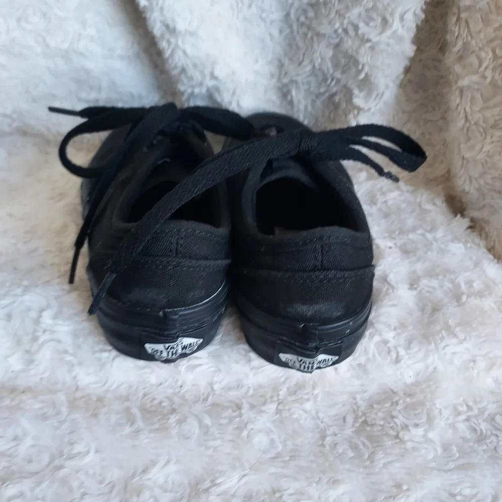 Vans Kids Atwood All-Black Lace-Up Sneakers Toddler 12 Classic Skateboard Surfer